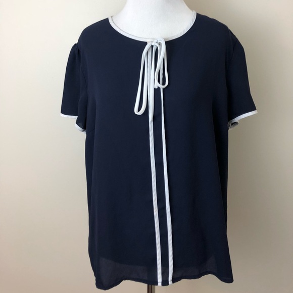 Navy Blue short sleeve top - Picture 3 of 6